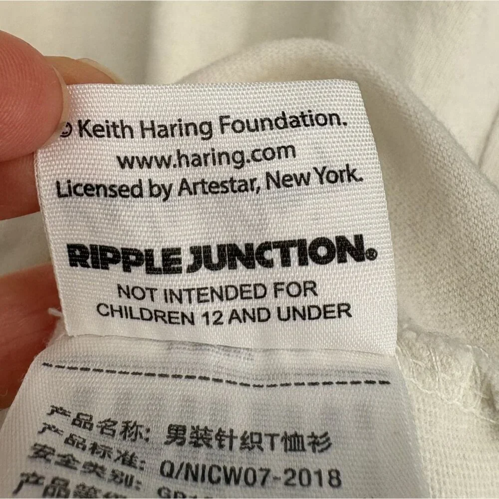 Abercrombie & Fitch Men Keith Haring New York Big Apple Graphic T-shirt L White - Picture 7 of 11